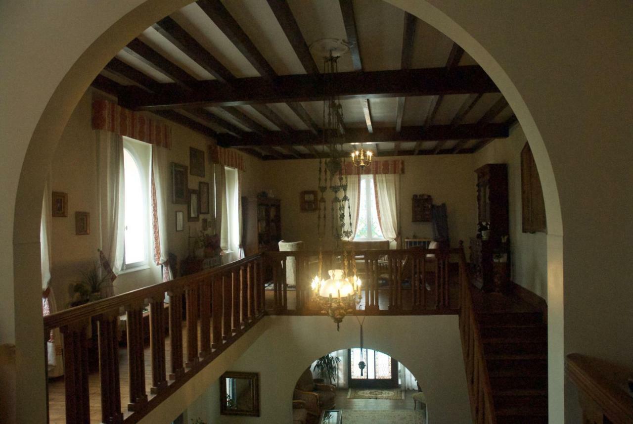 Le Clos Des Cedres B&B Ла-Рошфуко Экстерьер фото