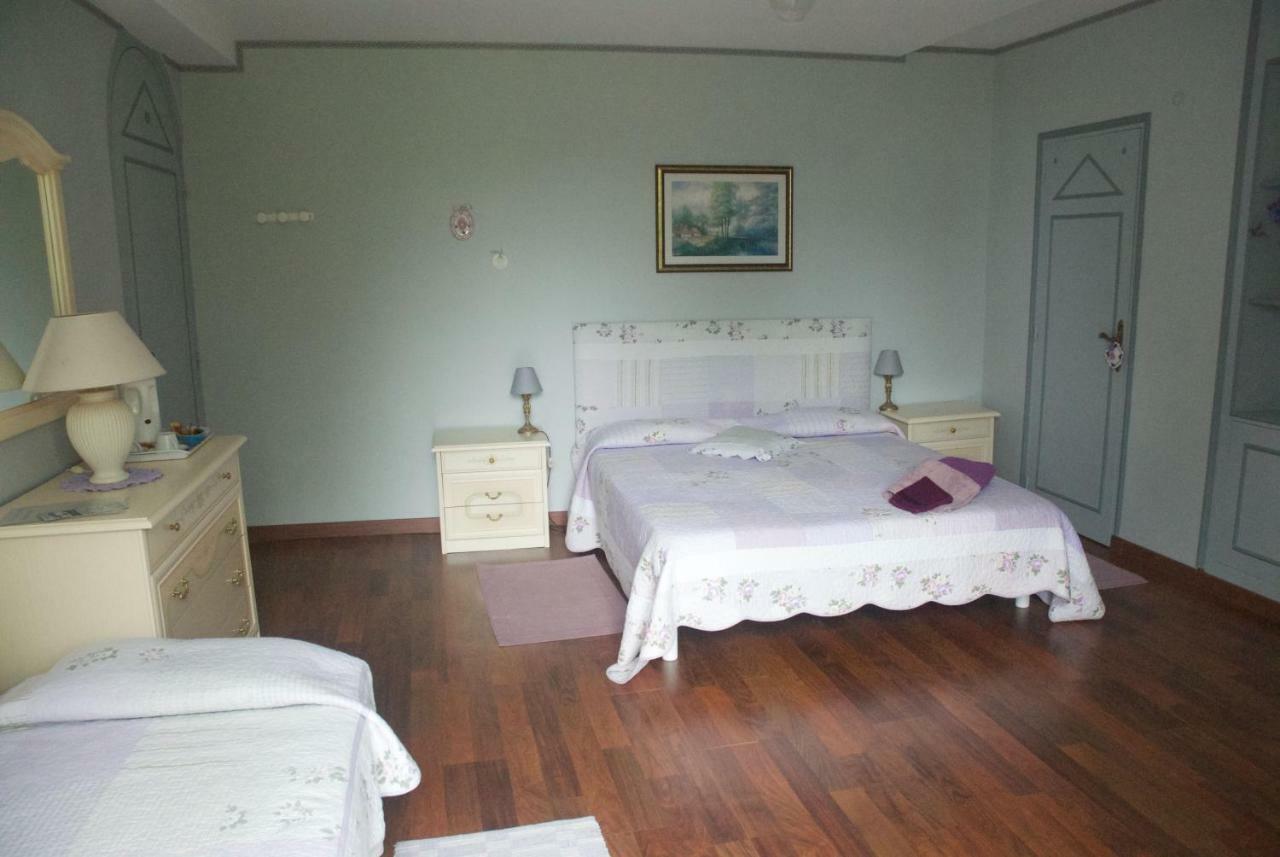 Le Clos Des Cedres B&B Ла-Рошфуко Экстерьер фото