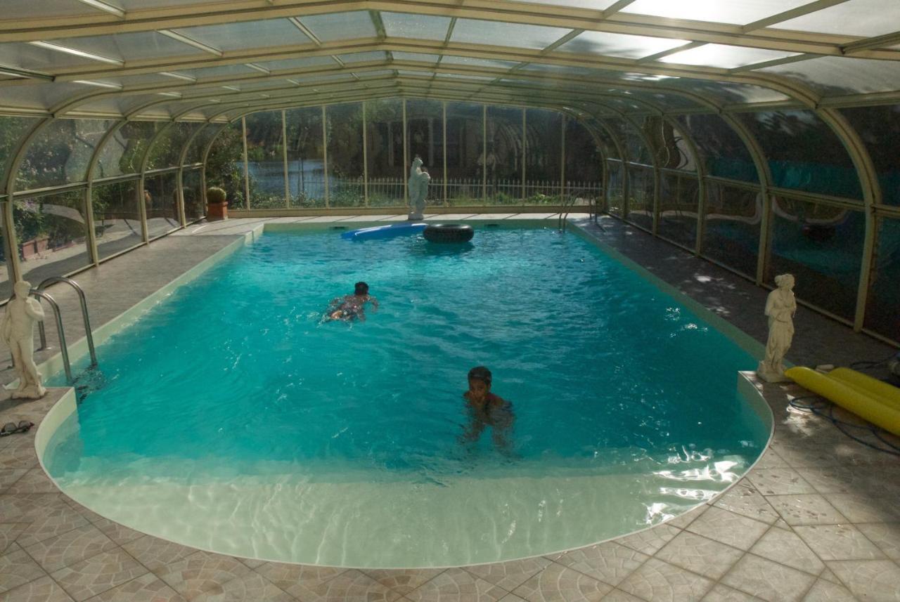 Le Clos Des Cedres B&B Ла-Рошфуко Экстерьер фото