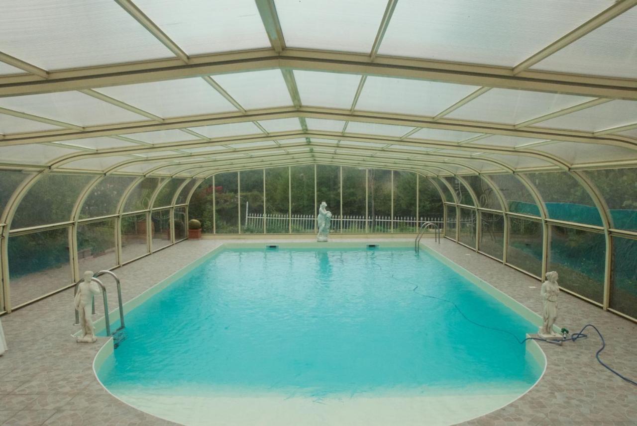 Le Clos Des Cedres B&B Ла-Рошфуко Экстерьер фото